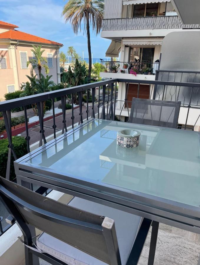 Studio 2 Pers , 40M2 En Bord De Mer Avec Vue Mer Menton Luaran gambar